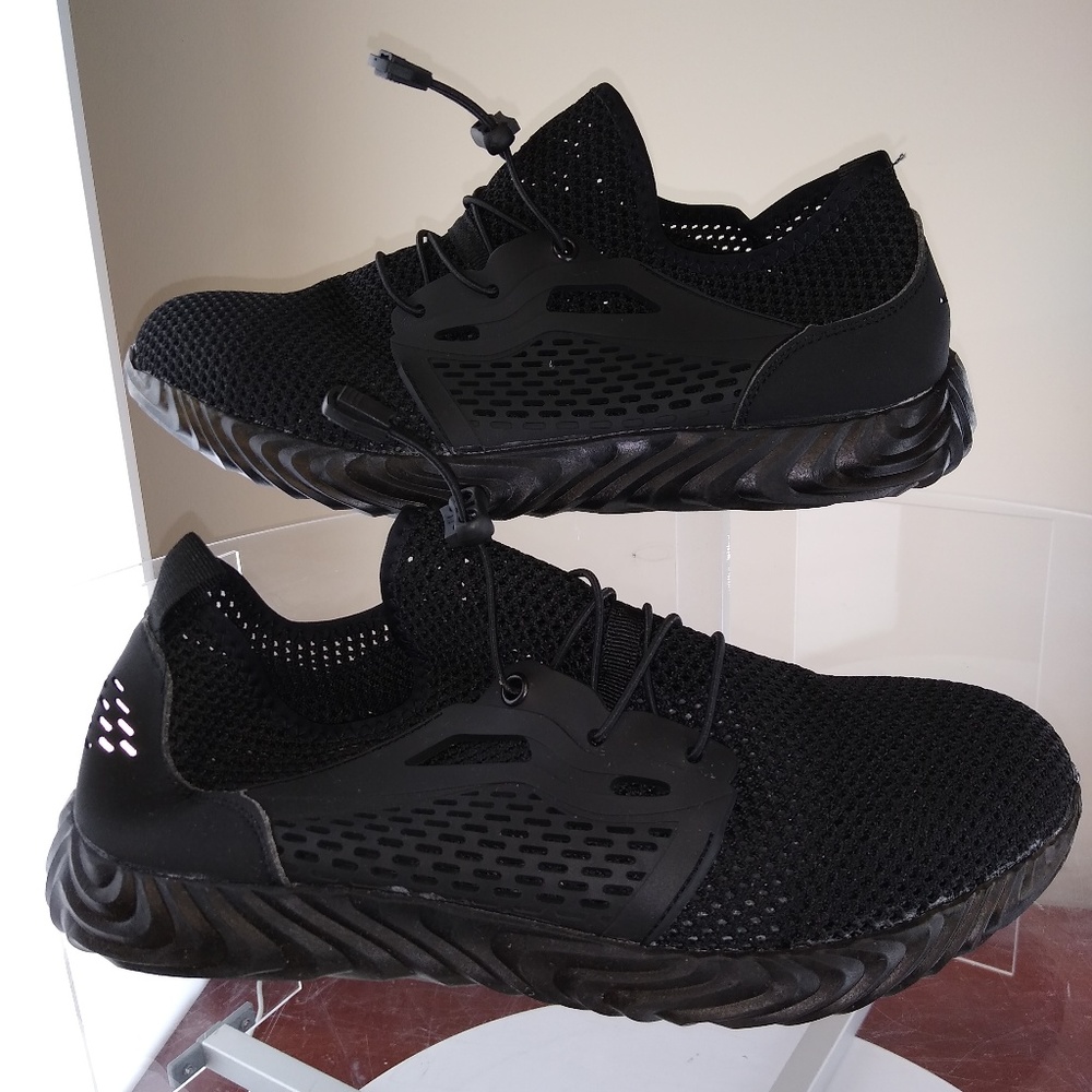 Steel Toe Slip Resistant Black Sneakers